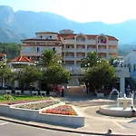 Laurentum Hotel