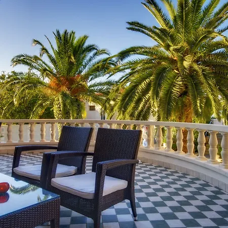 Hotel Laurentum Tucepi
