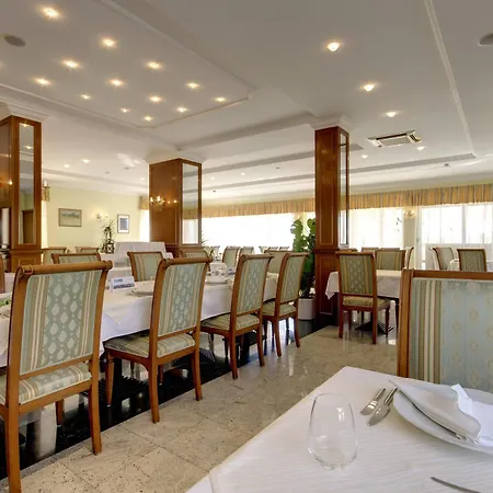 Laurentum 4* Tučepi